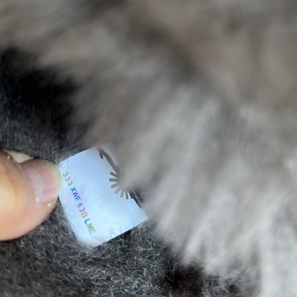 Ugg Coquette Slipper Size 7 NWT - Picture 13 of 14